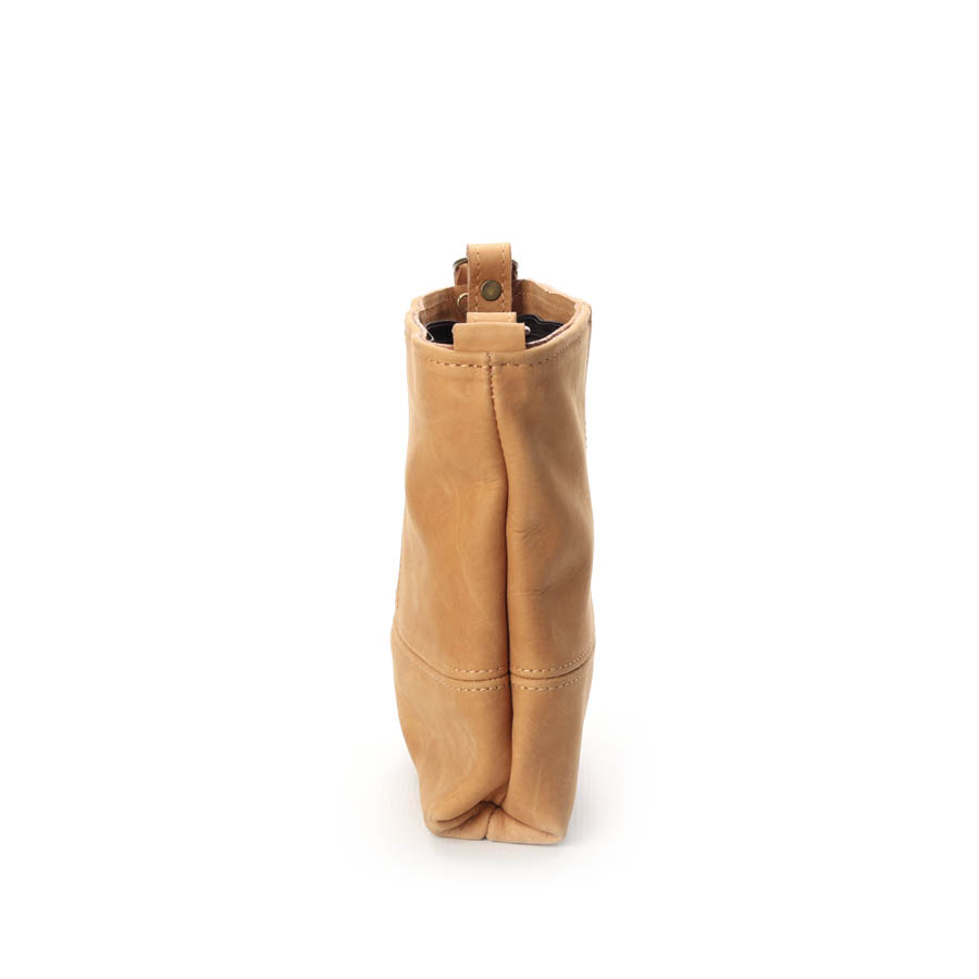 VELLIES & Simple Sling Bag | Tan Leather