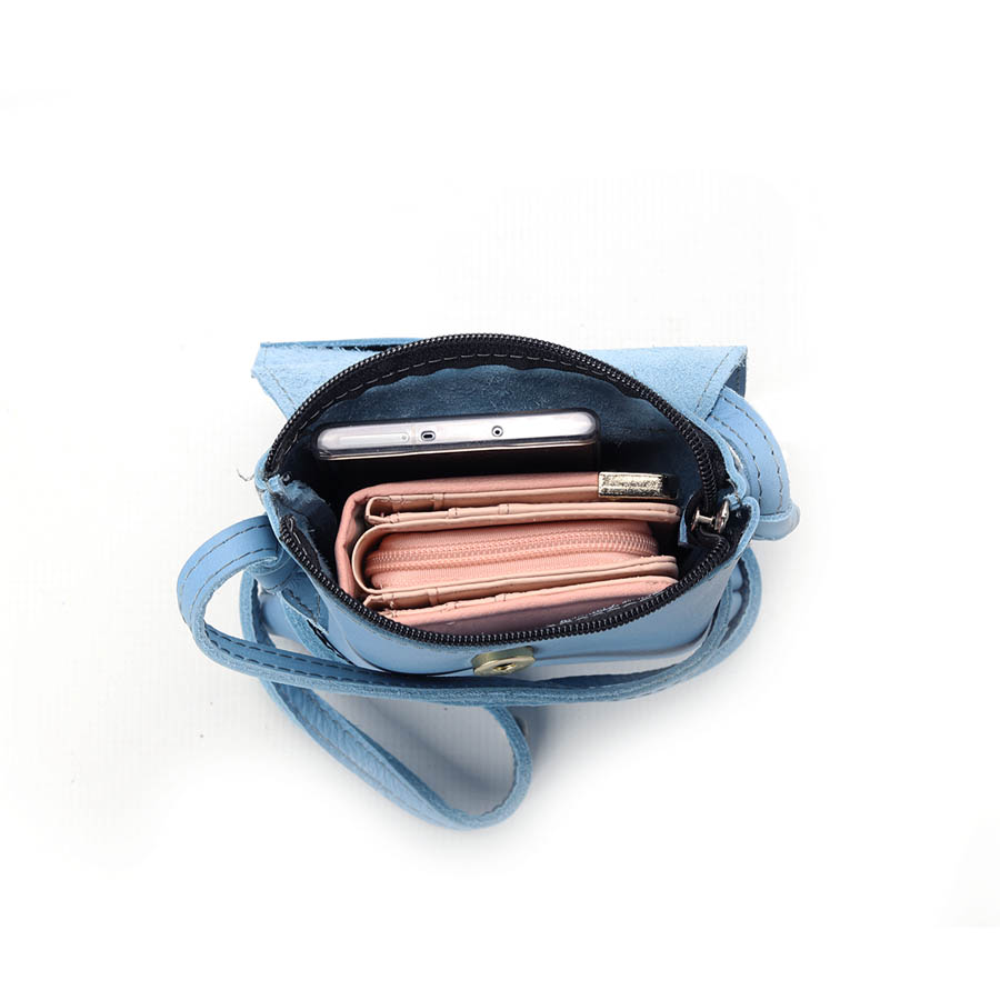 VELLIES & Compact Sling Bag | Blue Leather