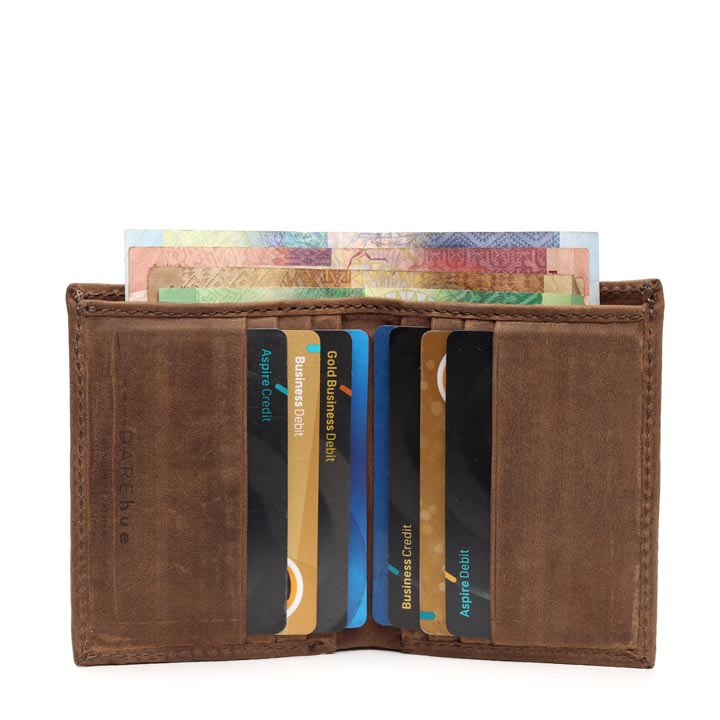 Personalised Men’s Bifold Card Wallet | Walnut Brown Leather