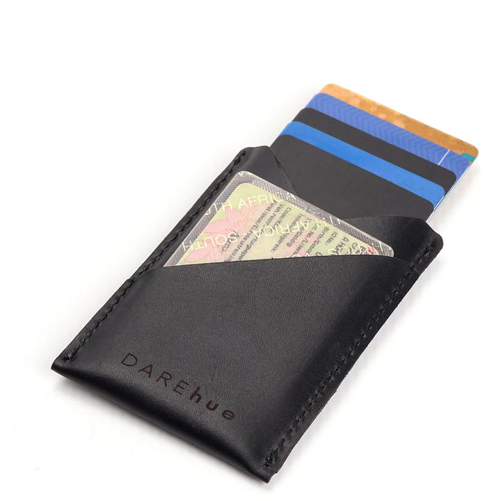 Personalised Men’s Deluxe Card Sleeve Holder | black leather